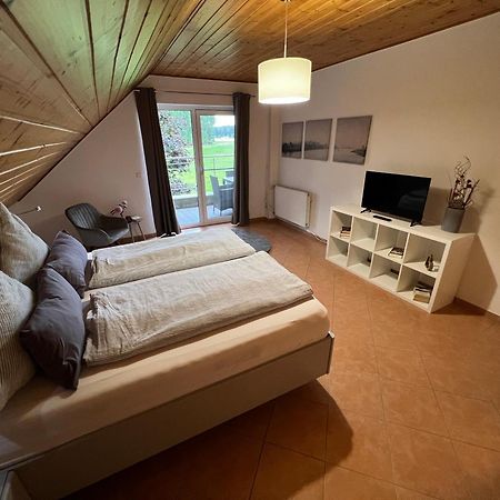 Hof Dalhaus Apartment Людингхаузен Екстериор снимка